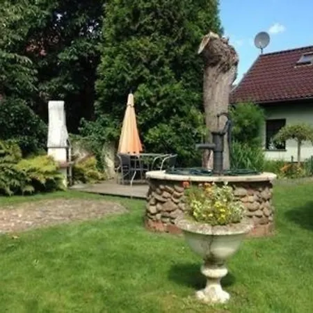 Tolles In Gehren Mit Garten, Terrasse Und Grill * Heideblick